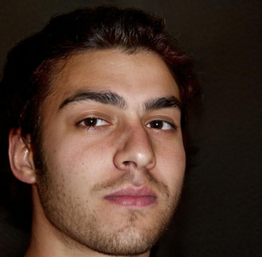 Portrait de Bastien Moreau, expert en finance comportementale